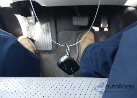 2010 Lexus Hs 250H Premium из США, поврежденный, VIN JTHBB1BA7A2008681